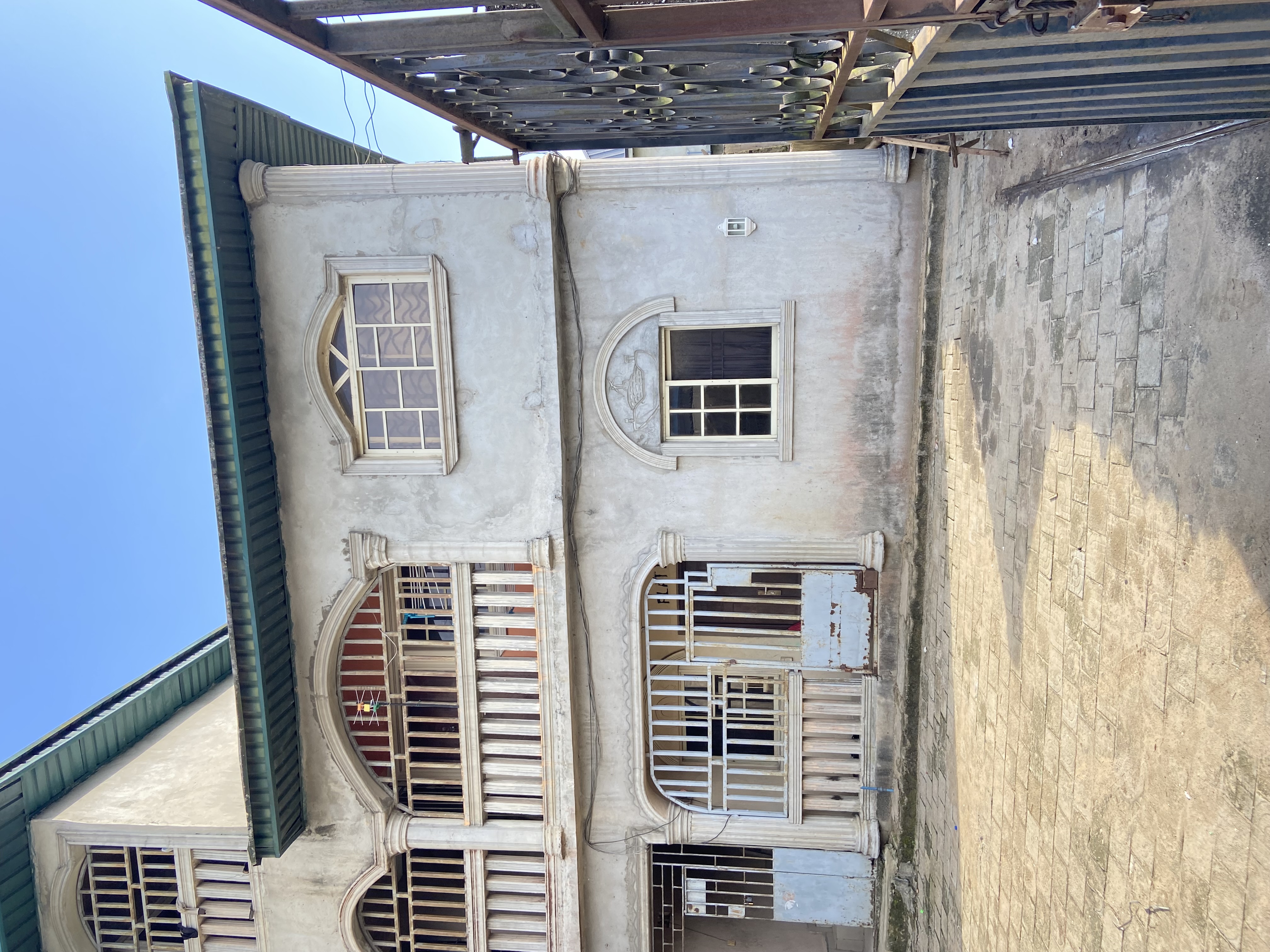 2 storey terraced building 15 units (2 plots)